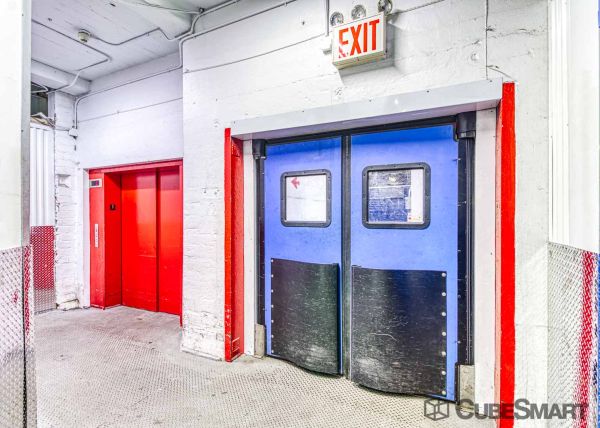 CubeSmart Self Storage - Jamaica - 138-54 94th Avenue - 138-54 94Th Avenue