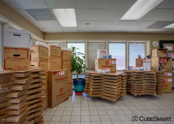 CubeSmart Self Storage - Elk Grove Village - 1750 Busse Road