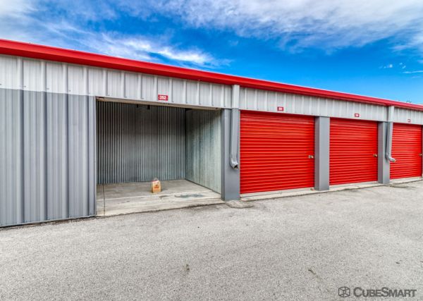 CubeSmart Self Storage - Woodridge - 8000 Route 53