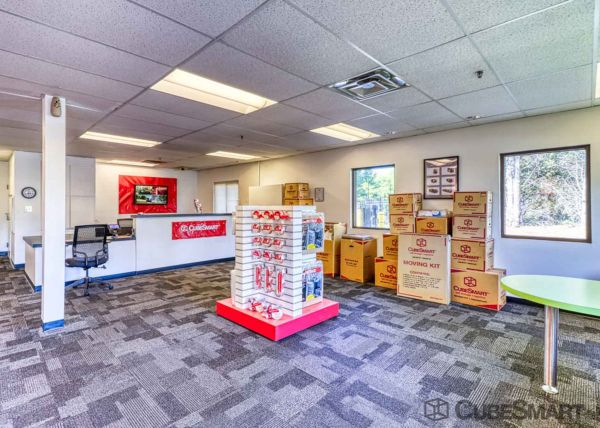 CubeSmart Self Storage - Snellville - 3313 Stone Mountain Hwy