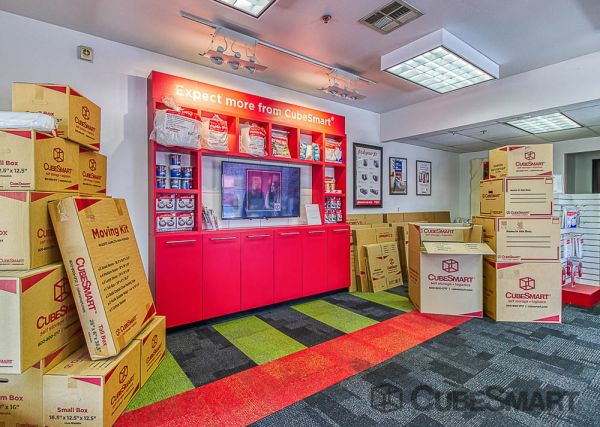 CubeSmart Self Storage - San Bernardino - 1985 Ostrems Way - 1985 Ostrems Way
