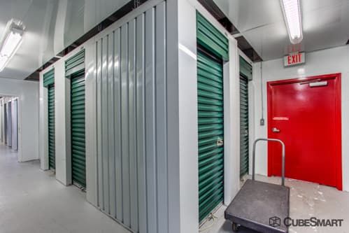 CubeSmart Self Storage - Tampa - 4309 Ehrlich Rd - 4309 Ehrlich Rd