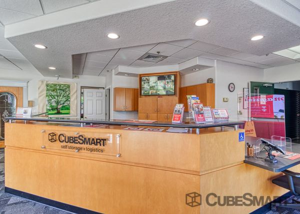 CubeSmart Self Storage - Orlando - 3730 S Orange Ave - 3730 S Orange Ave