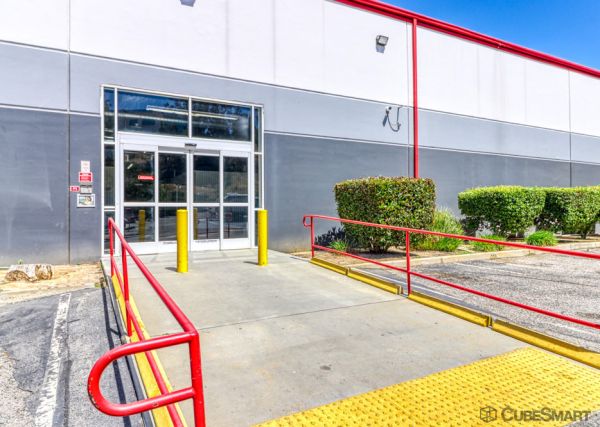 CubeSmart Self Storage - Temecula - 28401 Rancho California Rd - 28401 Rancho California Rd