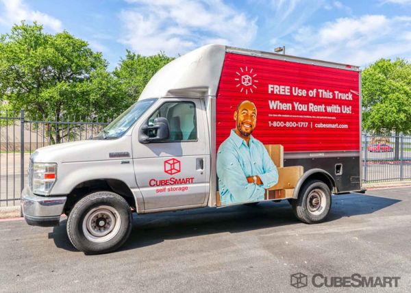 CubeSmart Self Storage - San Antonio - 9238 I-10 - 9238 I-10