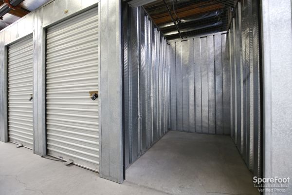 Studio Self Storage - 6200 Lankershim Blvd