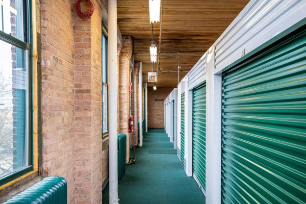 East Bank Storage - 35th & Racine - 1200 W 35th St