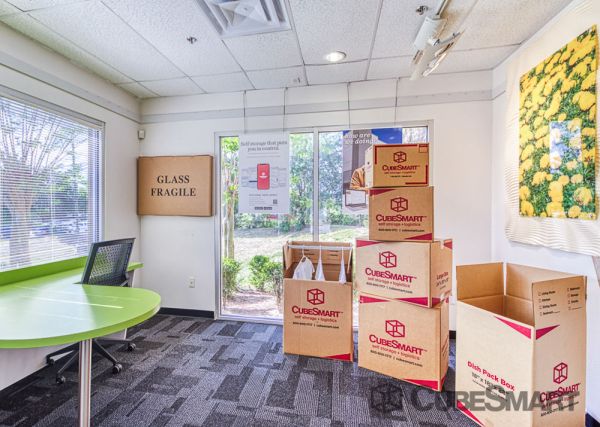 CubeSmart Self Storage - Orlando - 1015 N Apopka Vineland Rd - 1015 Apopka Vineland Rd