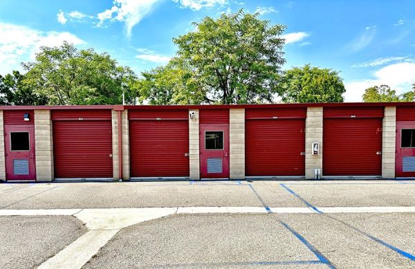 StaxUP Storage - Murrieta - 24850 Las Brisas Rd