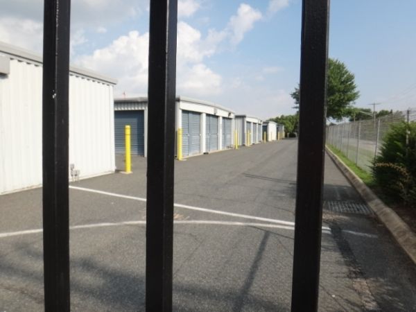 Hardys Self Storage - Aberdeen / APG - 249 E Bel Air Ave