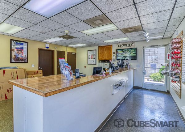 CubeSmart Self Storage - Hemet - 4250 W Florida Ave - 4250 W Florida Ave