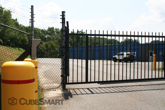 CubeSmart Self Storage - Photo 5