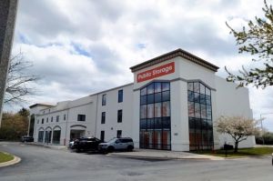 Public Storage - Buffalo Grove - 555 E Aptakisic Road - 555 E Aptakisic Road