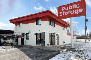 Public Storage - Chicago - 939 E 95th Street - 939 E 95th Street