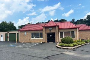 Public Storage - Forest Hill - 16 Newport Dr - 16 Newport Dr