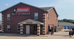 iStorage - 8279 - Park City KS - 433 East 61st Street North