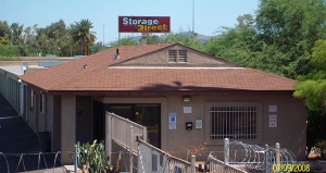 Storage Direct @ Black Canyon - Photo 1