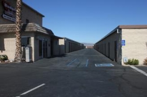 Budget Self Storage - Palmdale - Photo 6