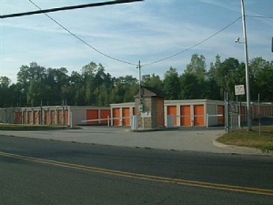 Danbury Self Storage - Photo 4