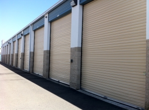 Clovis Storage and Office & Executive Office Suites - Photo 9