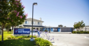 Central Self Storage - Broadway