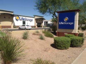 Life Storage - Phoenix - North 83rd Avenue