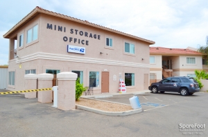Desert Gardens Mini Storage