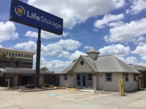 Life Storage - Houston - 10114 Katy Freeway