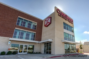 CubeSmart Self Storage - Dallas - 5818 Lyndon B Johnson Fwy
