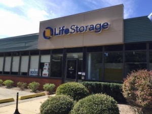 Life Storage - Chicago - 5860 North Pulaski Road