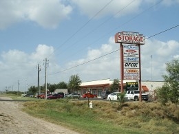 Commerce Park Storage - Photo 2