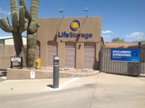 Life Storage - Cave Creek - East Cave Creek Road