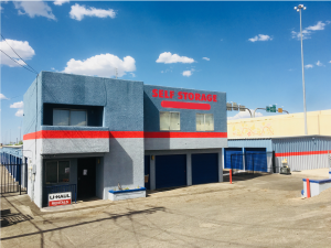E-Z 8 Self Storage