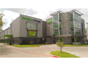 Extra Space Storage - Dallas - 5353 Maple Ave