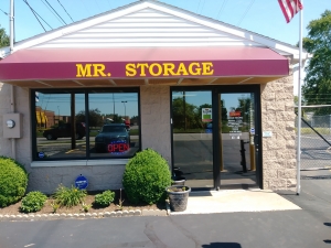 Mr. Storage - Glendale Avenue