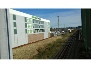 Extra Space Storage - Portland - Holladay St