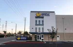 Simply Self Storage - Orange, CA - Glassell Street