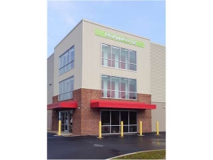 Extra Space Storage - Greenville - 1009 Woodruff Rd