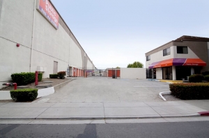 Public Storage - Emeryville - 6501 Shellmound Street