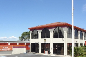 Public Storage - Pinole - 2624 Appian Way