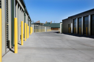 Mariposa Self Storage - Photo 4