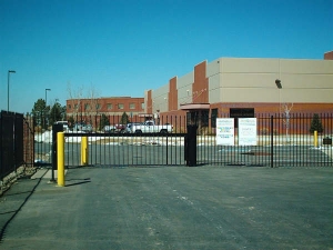 StorQuest RV/Boat and Self Storage - Centennial - Photo 4