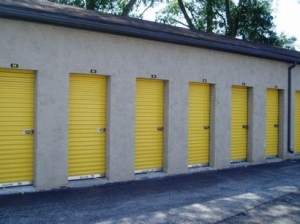 Uncle Bob's Self Storage - Jacksonville - 7657 103rd St - Photo 4