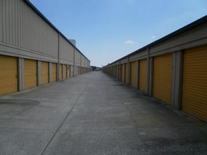 Uncle Bob's Self Storage - Orlando - 11955 S Orange Blossom Trl - Photo 3