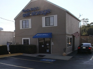 Uncle Bob's Self Storage - Riverdale - 7604 Highway 85 - Photo 1