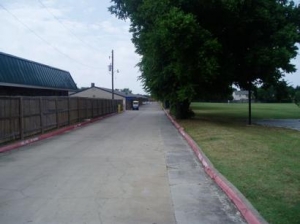 Uncle Bob's Self Storage - Fort Worth - 4820 Western Center Blvd - Photo 4