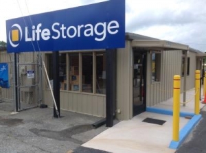 Life Storage - Greensboro - High Point Road