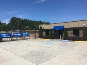 Life Storage - Birmingham - Walt Drive