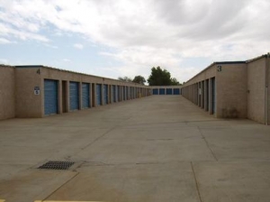 Uncle Bob's Self Storage - Gilbert - Photo 4