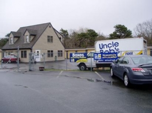 Uncle Bob's Self Storage - Sandwich - Photo 1
